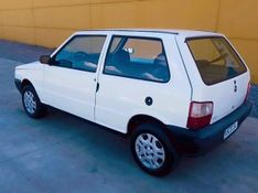 FIAT UNO 1.0 MPI MILLE FIRE 8V 2005/2006 HUBNER MULTIMARCAS FARROUPILHA / Carros no Vale