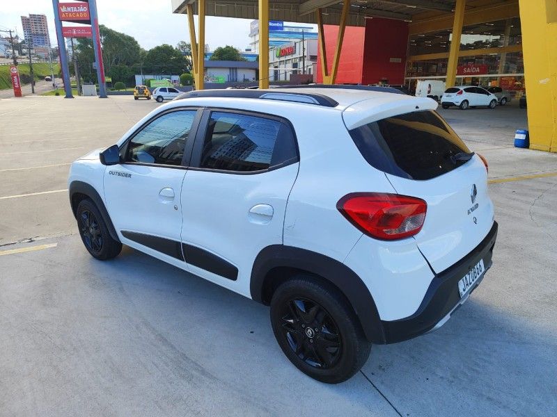 RENAULT KWID 1.0 12V OUTSIDER 2021/2022 HUBNER MULTIMARCAS FARROUPILHA / Carros no Vale