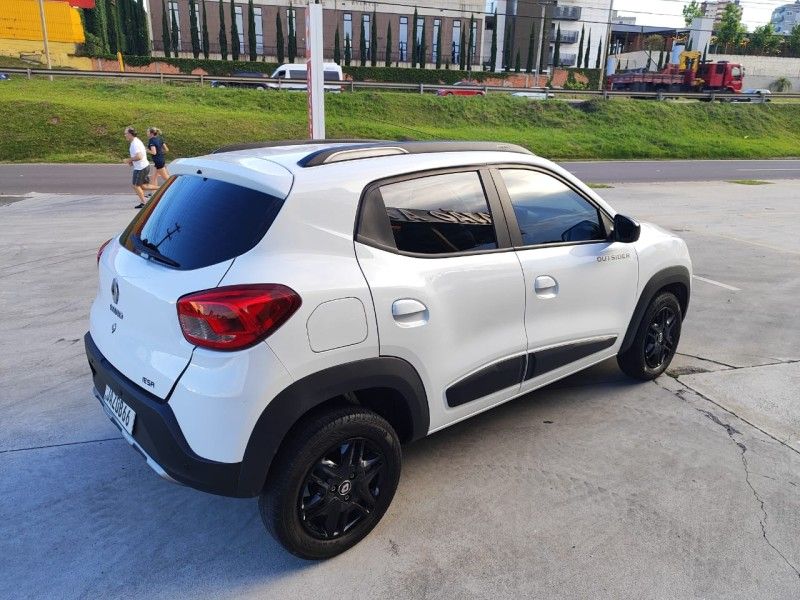 RENAULT KWID 1.0 12V OUTSIDER 2021/2022 HUBNER MULTIMARCAS FARROUPILHA / Carros no Vale
