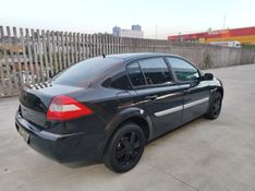 RENAULT MÉGANE 1.6 DYNAMIQUE 16V 2009/2009 HUBNER MULTIMARCAS FARROUPILHA / Carros no Vale