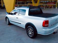 VOLKSWAGEN SAVEIRO 1.6 MSI ROBUST CD 8V 2017/2018 HUBNER MULTIMARCAS FARROUPILHA / Carros no Vale