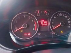 VOLKSWAGEN SAVEIRO 1.6 MSI ROBUST CD 8V 2017/2018 HUBNER MULTIMARCAS FARROUPILHA / Carros no Vale