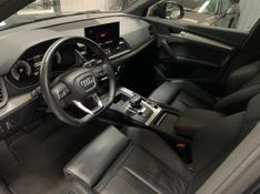 AUDI Q5 2.0 45 TFSI GASOLINA SPORTBACK S LINE BLACK QUATTRO S TRONIC 2021/2021 FÁBIO BERNARDES PORTO ALEGRE / Carros no Vale