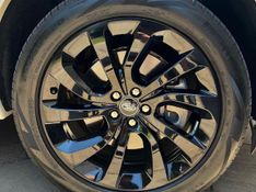 LAND ROVER DISCOVERY SPORT 2.0 P250 TURBO FLEX R-DYNAMIC SE AUTOMÁTICO 2023/2023 FÁBIO BERNARDES PORTO ALEGRE / Carros no Vale