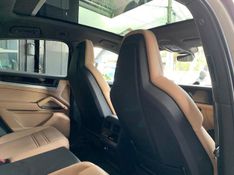 PORSCHE CAYENNE 3.0 V6 E-HYBRID COUPÉ AWD TIPTRONIC S 2024/2024 FÁBIO BERNARDES PORTO ALEGRE / Carros no Vale