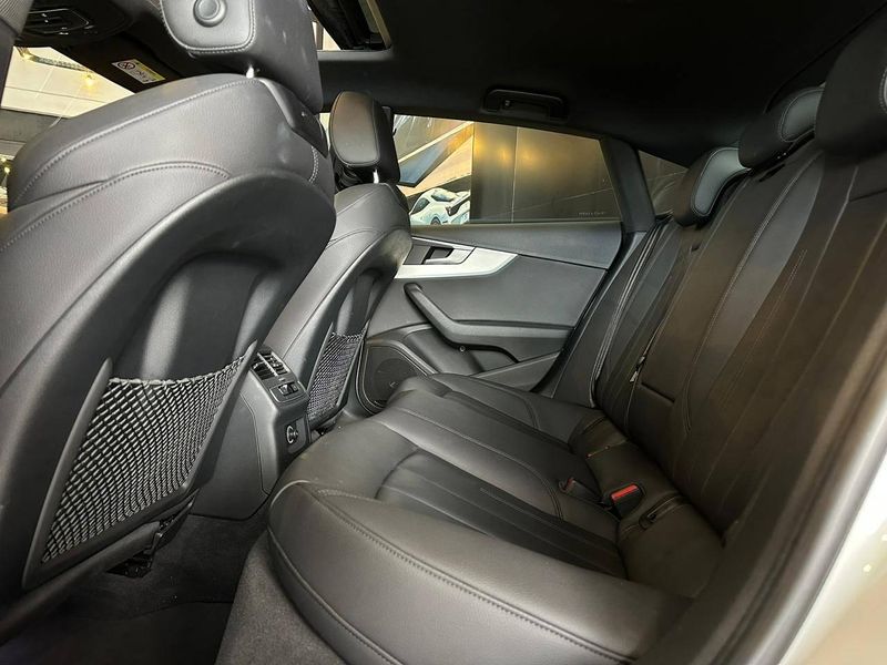 Audi A5 Sportb.Perf.B 2.0 TFSI Quat S-troni 2019/2019 CONCEPT MOTORS PASSO FUNDO / Carros no Vale Audi A5 Sportb.Perf.B 2.0 TFSI Quat S-troni 2019/2019 CONCEPT MOTORS PASSO FUNDO / Carros no Vale