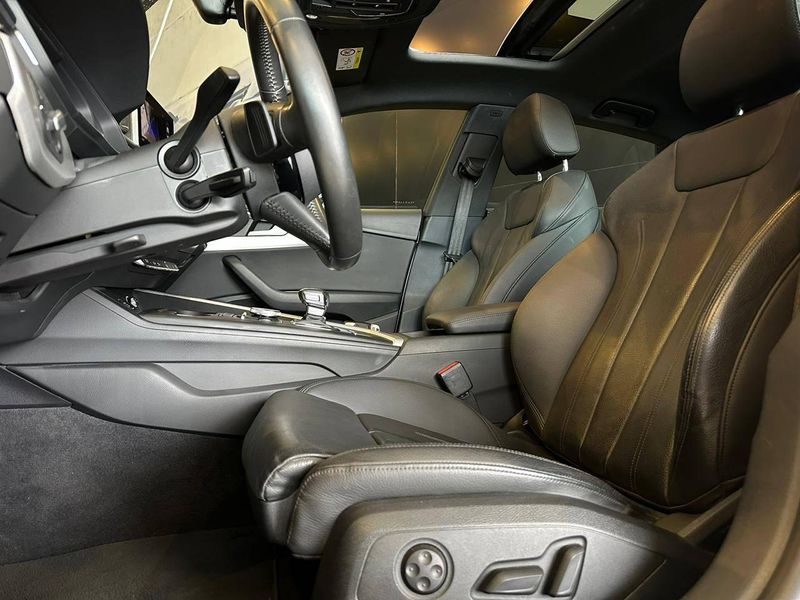 Audi A5 Sportb.Perf.B 2.0 TFSI Quat S-troni 2019/2019 CONCEPT MOTORS PASSO FUNDO / Carros no Vale Audi A5 Sportb.Perf.B 2.0 TFSI Quat S-troni 2019/2019 CONCEPT MOTORS PASSO FUNDO / Carros no Vale