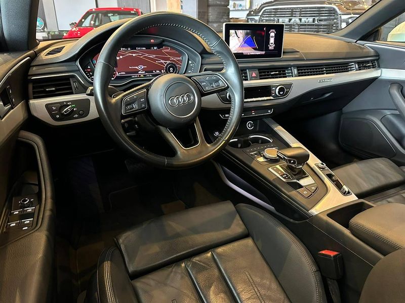 Audi A5 Sportb.Perf.B 2.0 TFSI Quat S-troni 2019/2019 CONCEPT MOTORS PASSO FUNDO / Carros no Vale Audi A5 Sportb.Perf.B 2.0 TFSI Quat S-troni 2019/2019 CONCEPT MOTORS PASSO FUNDO / Carros no Vale
