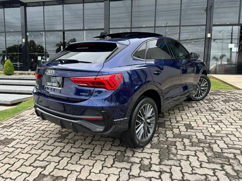Audi Q3 SPB Perf Black 2.0 TFSI Tipt Quat. 2022/2023 CONCEPT MOTORS PASSO FUNDO / Carros no Vale