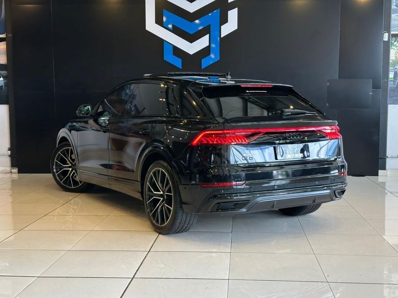 Audi Q8 Perf.Black 3.0 TFSI Quat S-tr. 2019/2019 CONCEPT MOTORS PASSO FUNDO / Carros no Vale