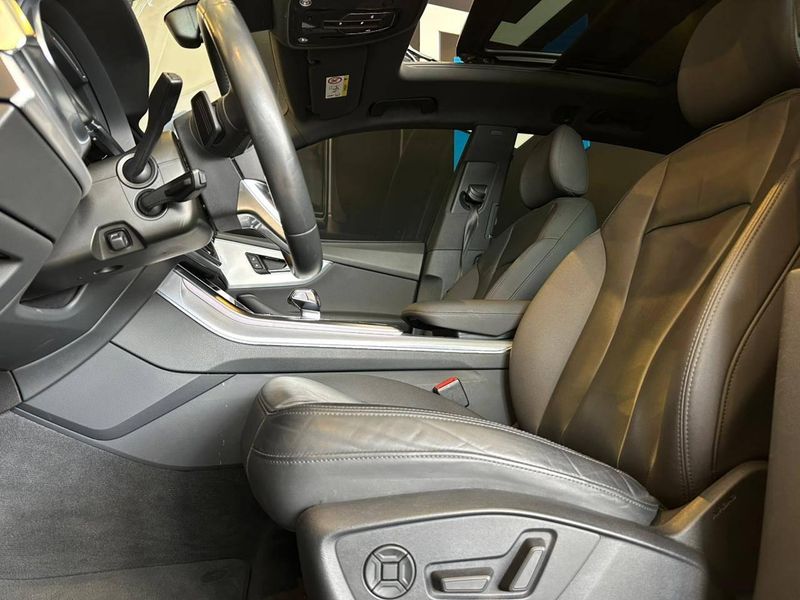 Audi Q8 Perf.Black 3.0 TFSI Quat S-tr. 2019/2019 CONCEPT MOTORS PASSO FUNDO / Carros no Vale