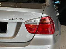 BMW 325 I 2.5 218cv 2007/2008 CONCEPT MOTORS PASSO FUNDO / Carros no Vale