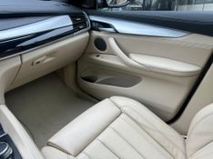 BMW X6 XDRIVE 35i 3.0 306cv Bi-Turbo 2018/2019 CONCEPT MOTORS PASSO FUNDO / Carros no Vale