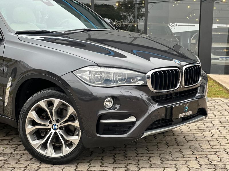BMW X6 XDRIVE 35i 3.0 306cv Bi-Turbo 2018/2019 CONCEPT MOTORS PASSO FUNDO / Carros no Vale