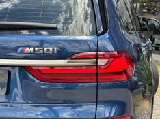 BMW X7 M50i 4.4 V8 Bi-TB Aut. 2020/2020 CONCEPT MOTORS PASSO FUNDO / Carros no Vale