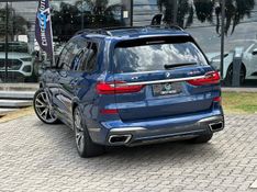 BMW X7 M50i 4.4 V8 Bi-TB Aut. 2020/2020 CONCEPT MOTORS PASSO FUNDO / Carros no Vale