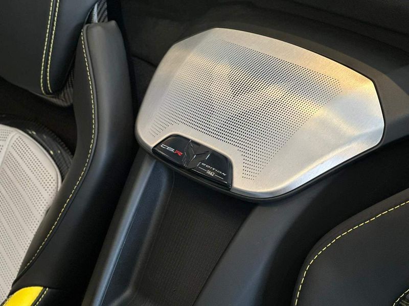 Chevrolet Corvette STINGRAY C8.R SPECIAL EDITION 2021/2022 CONCEPT MOTORS PASSO FUNDO / Carros no Vale