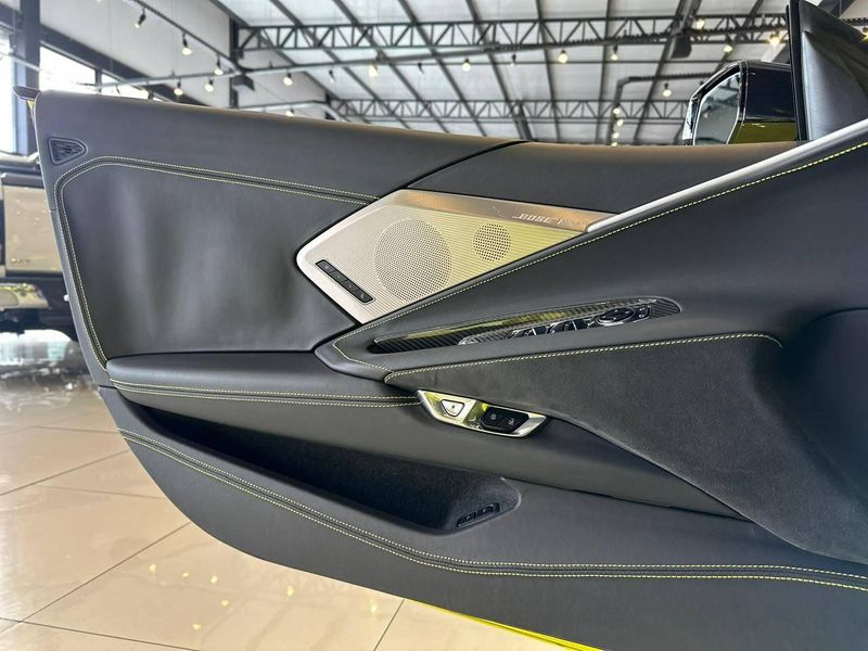 Chevrolet Corvette STINGRAY C8.R SPECIAL EDITION 2021/2022 CONCEPT MOTORS PASSO FUNDO / Carros no Vale