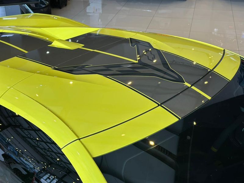 Chevrolet Corvette STINGRAY C8.R SPECIAL EDITION 2021/2022 CONCEPT MOTORS PASSO FUNDO / Carros no Vale