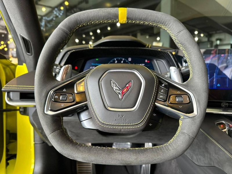 Chevrolet Corvette STINGRAY C8.R SPECIAL EDITION 2021/2022 CONCEPT MOTORS PASSO FUNDO / Carros no Vale