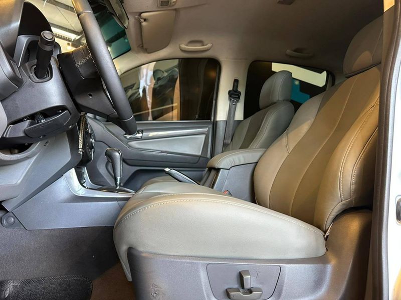 Chevrolet S-10 Pick-up LTZ 2.8 TDI 4×4 CD Dies.Aut 2012/2013 CONCEPT MOTORS PASSO FUNDO / Carros no Vale