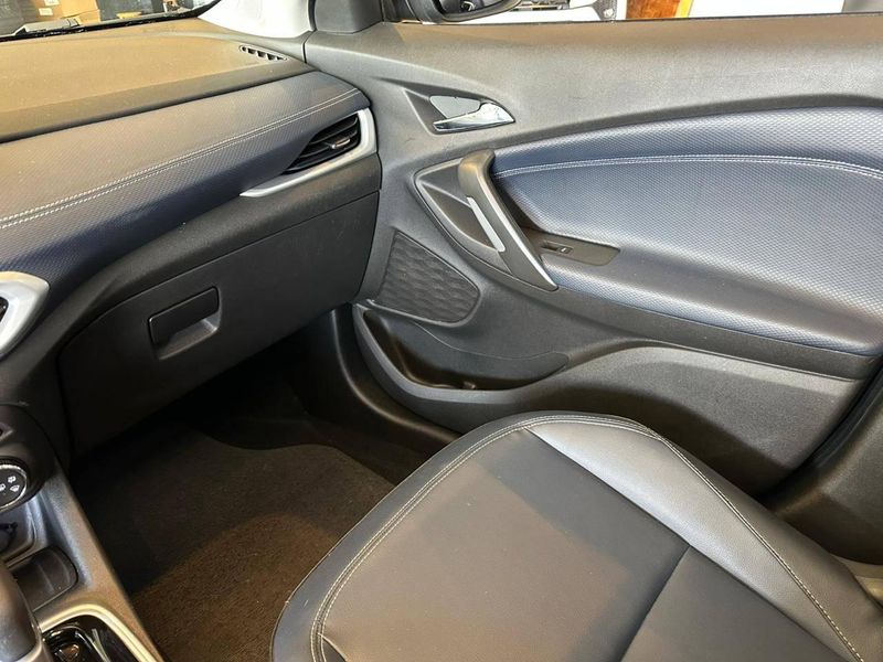 Chevrolet Tracker Premier 1.2 Turbo 12V Flex Aut. 2022/2023 CONCEPT MOTORS PASSO FUNDO / Carros no Vale