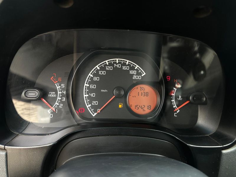 Fiat Strada Working HARD 1.4 Fire Flex 8V CS 2016/2016 CONCEPT MOTORS PASSO FUNDO / Carros no Vale