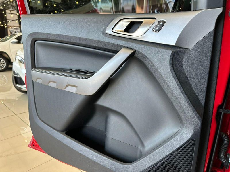 Ford Ranger Limited 3.2 4×4 CD Diesel Aut. 2019/2020 CONCEPT MOTORS PASSO FUNDO / Carros no Vale