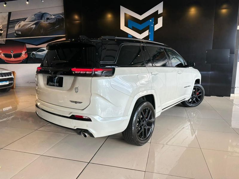 Jeep Commander BlackHawk 2.0 4×4 TB Aut 2024/2025 CONCEPT MOTORS PASSO FUNDO / Carros no Vale