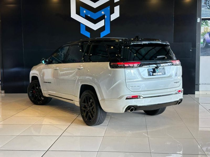 Jeep Commander BlackHawk 2.0 4×4 TB Aut 2024/2025 CONCEPT MOTORS PASSO FUNDO / Carros no Vale