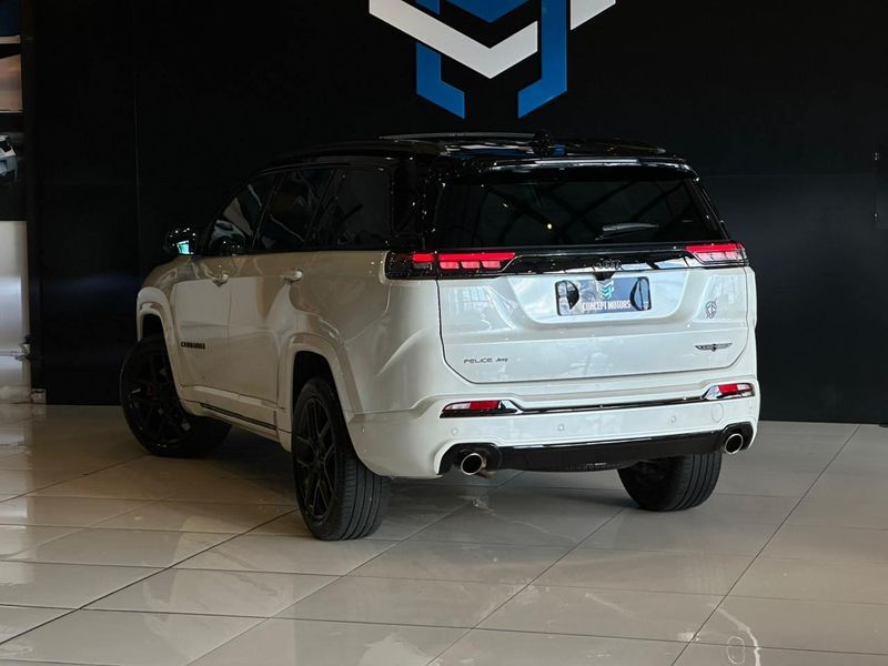 Jeep Commander BlackHawk 2.0 4×4 TB Aut 2024/2025 CONCEPT MOTORS PASSO FUNDO / Carros no Vale