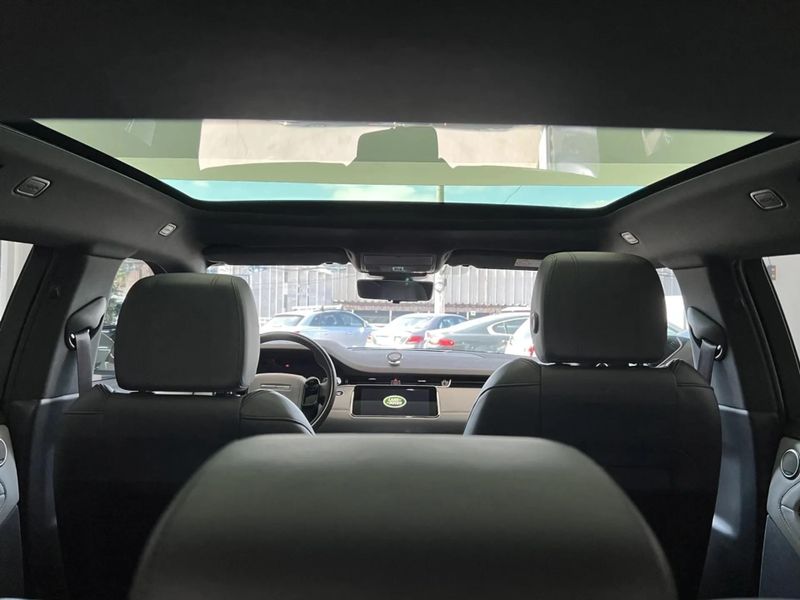 Land Rover Range Rover Evoque Range R EVO HSE Si4 R-Dyn.2.0 300cv Aut 2019/2020 CONCEPT MOTORS PASSO FUNDO / Carros no Vale