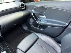 Mercedes-Benz Cla 250 250 2.0 16V TB Aut. 2019/2020 CONCEPT MOTORS PASSO FUNDO / Carros no Vale