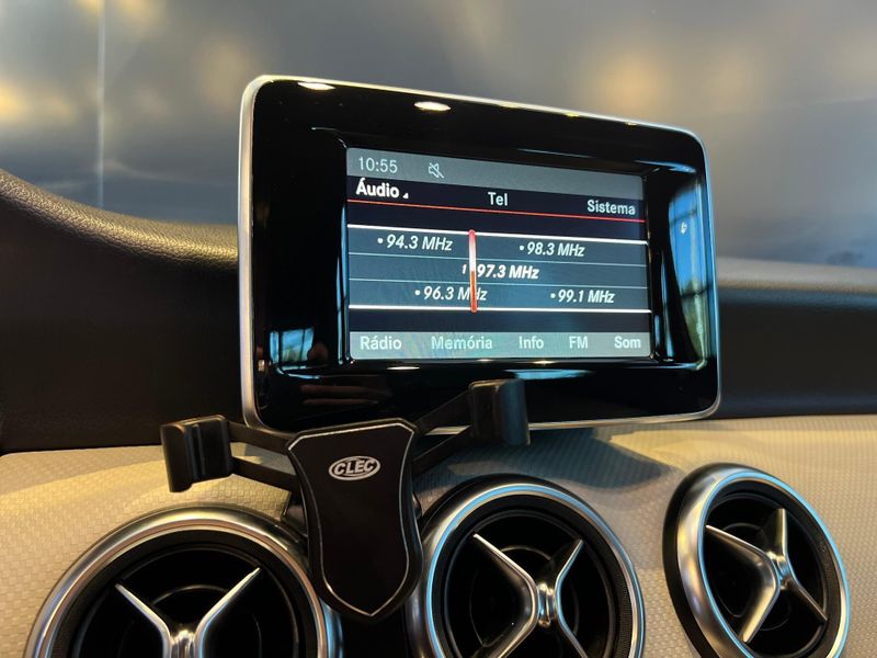 Mercedes-Benz Classe A A 200 1.6 TB 16V Urban 156cv Aut. 2013/2013 CONCEPT MOTORS PASSO FUNDO / Carros no Vale Mercedes-Benz Classe A A 200 1.6 TB 16V Urban 156cv Aut. 2013/2013 CONCEPT MOTORS PASSO FUNDO / Carros no Vale