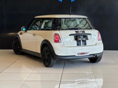 Mini Cooper One ONE 1.6 Aut. 2013/2013 CONCEPT MOTORS PASSO FUNDO / Carros no Vale