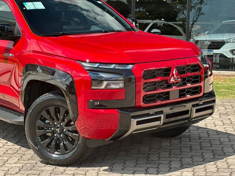 Mitsubishi Triton Katana 2.4 CD 4×4 TB Diesel Aut. 2025/2026 CONCEPT MOTORS PASSO FUNDO / Carros no Vale