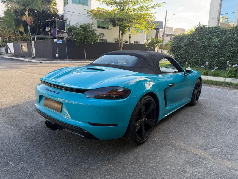 Porsche 718 Boxster S 2.5 350cv 2016/2017 CONCEPT MOTORS PASSO FUNDO / Carros no Vale Porsche 718 Boxster S 2.5 350cv 2016/2017 CONCEPT MOTORS PASSO FUNDO / Carros no Vale