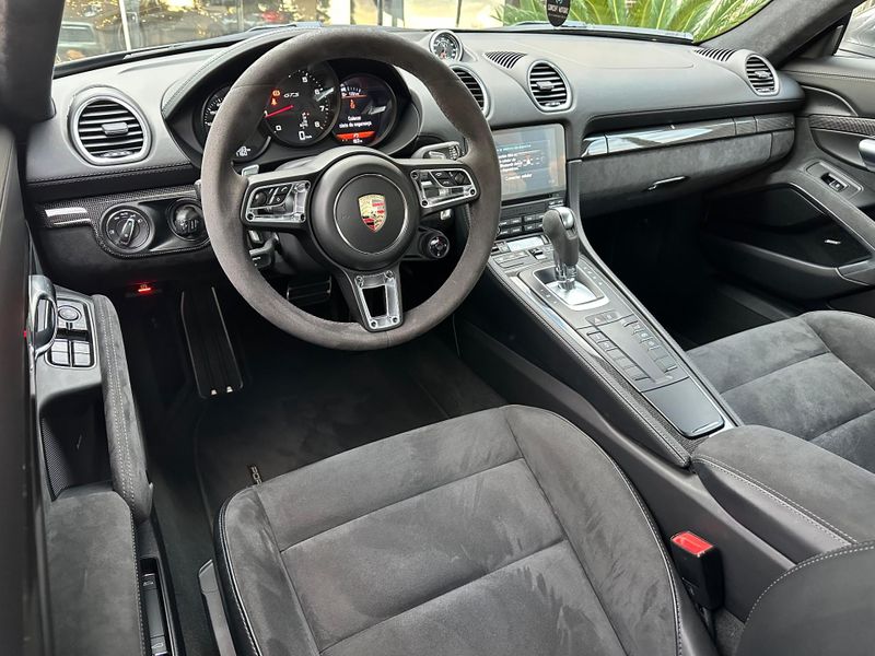 Porsche 718 Cayman GTS 2.5 365cv 2019/2020 CONCEPT MOTORS PASSO FUNDO / Carros no Vale Porsche 718 Cayman GTS 2.5 365cv 2019/2020 CONCEPT MOTORS PASSO FUNDO / Carros no Vale