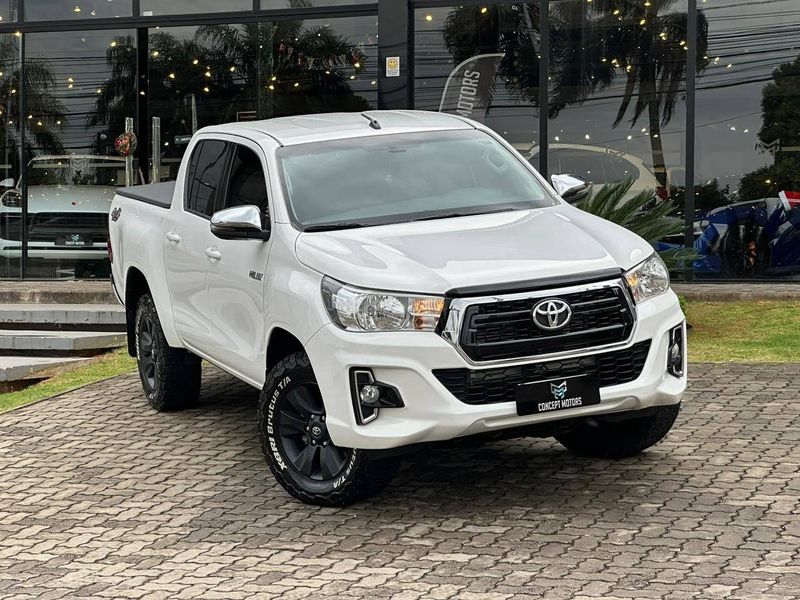 Toyota Hilux CD SR 4×4 2.8 TDI Diesel Aut. 2019/2019 CONCEPT MOTORS PASSO FUNDO / Carros no Vale Toyota Hilux CD SR 4×4 2.8 TDI Diesel Aut. 2019/2019 CONCEPT MOTORS PASSO FUNDO / Carros no Vale