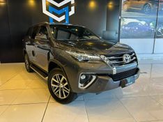 Toyota Hilux SW4 SRX 4×4 2.8 TDI 16V Dies Aut. 2019/2019 CONCEPT MOTORS PASSO FUNDO / Carros no Vale