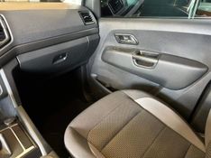 Volkswagen Amarok Comfor 3.0 V6 TDI 4×4 Dies Aut. 2022/2023 CONCEPT MOTORS PASSO FUNDO / Carros no Vale