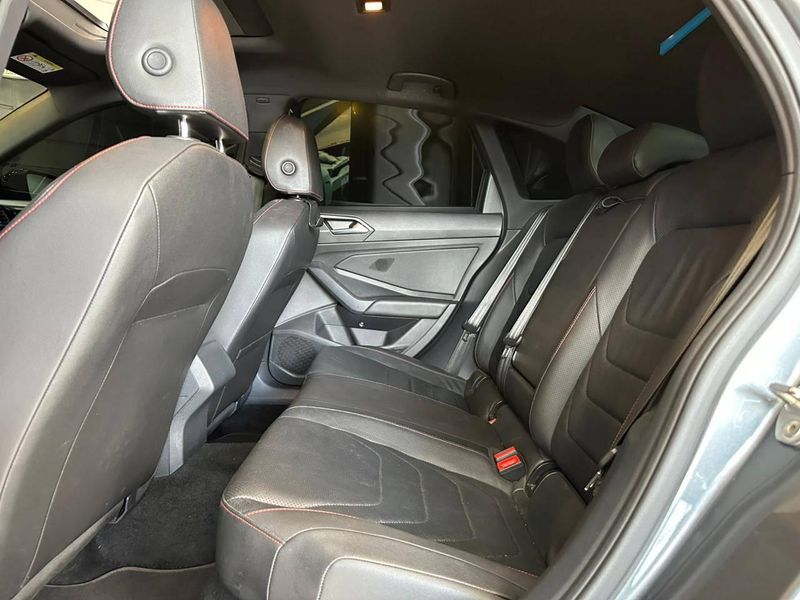 Volkswagen Jetta GLI 350 TSI 2.0 16V 4p Aut. 2019/2019 CONCEPT MOTORS PASSO FUNDO / Carros no Vale