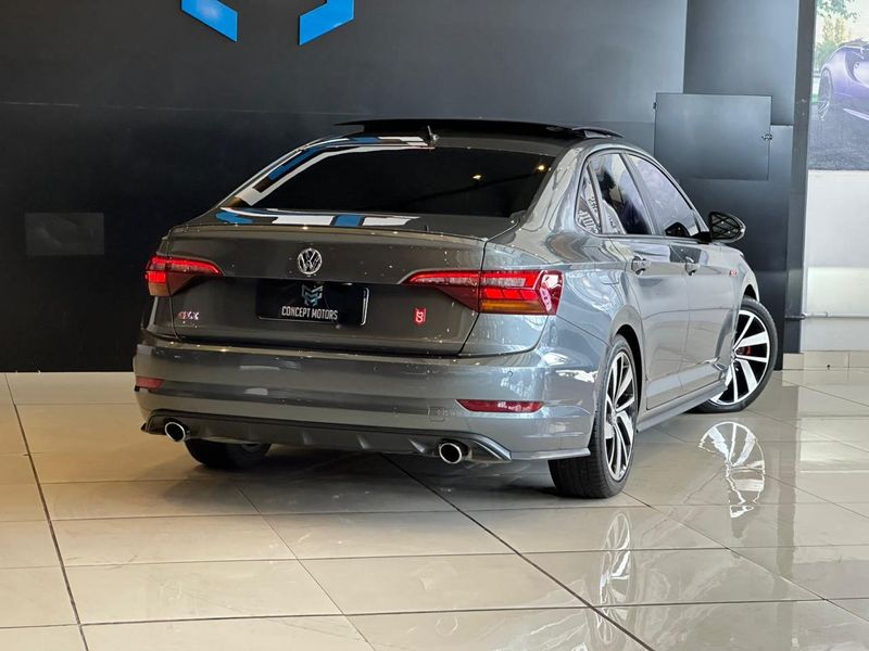 Volkswagen Jetta GLI 350 TSI 2.0 16V 4p Aut. 2019/2019 CONCEPT MOTORS PASSO FUNDO / Carros no Vale