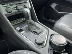 Volkswagen Tiguan Allspac R-Line 350 TSI 2.0 4×4 2019/2019 CONCEPT MOTORS PASSO FUNDO / Carros no Vale