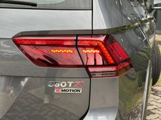 Volkswagen Tiguan Allspac R-Line 350 TSI 2.0 4×4 2019/2019 CONCEPT MOTORS PASSO FUNDO / Carros no Vale
