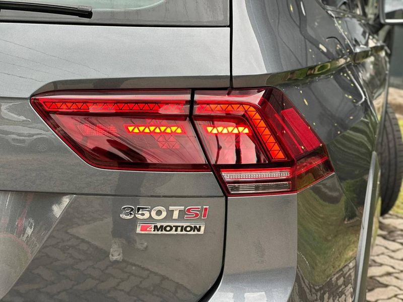 Volkswagen Tiguan Allspac R-Line 350 TSI 2.0 4×4 2019/2019 CONCEPT MOTORS PASSO FUNDO / Carros no Vale Volkswagen Tiguan Allspac R-Line 350 TSI 2.0 4×4 2019/2019 CONCEPT MOTORS PASSO FUNDO / Carros no Vale