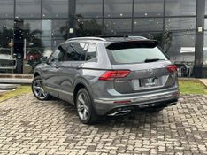 Volkswagen Tiguan Allspac R-Line 350 TSI 2.0 4×4 2019/2019 CONCEPT MOTORS PASSO FUNDO / Carros no Vale
