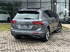 Volkswagen Tiguan Allspac R-Line 350 TSI 2.0 4×4 2019/2019 CONCEPT MOTORS PASSO FUNDO / Carros no Vale