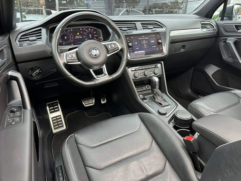 Volkswagen Tiguan Allspac R-Line 350 TSI 2.0 4×4 2019/2019 CONCEPT MOTORS PASSO FUNDO / Carros no Vale Volkswagen Tiguan Allspac R-Line 350 TSI 2.0 4×4 2019/2019 CONCEPT MOTORS PASSO FUNDO / Carros no Vale