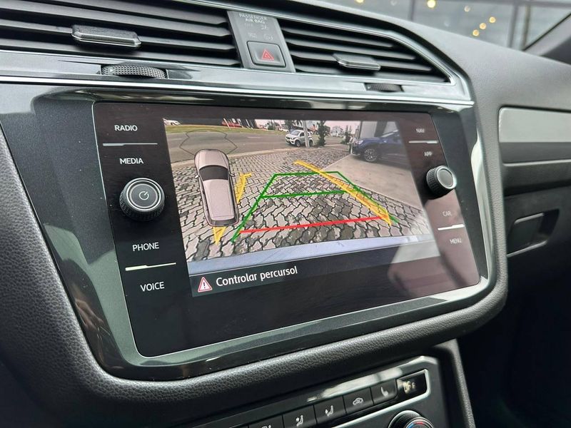 Volkswagen Tiguan Allspac R-Line 350 TSI 2.0 4×4 2019/2019 CONCEPT MOTORS PASSO FUNDO / Carros no Vale Volkswagen Tiguan Allspac R-Line 350 TSI 2.0 4×4 2019/2019 CONCEPT MOTORS PASSO FUNDO / Carros no Vale